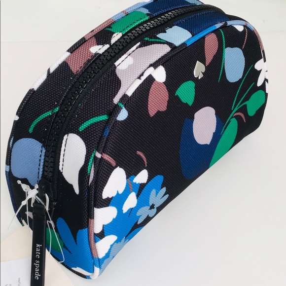 Kate Spade Jae Bold Blooms Dome Cosmetic Bag Med - Picture 1 of 10